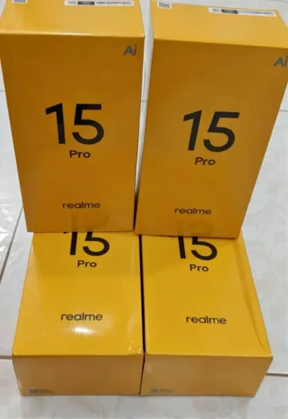 Realme 15 Pro - 1