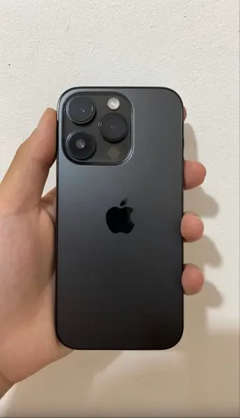 iPhone 14 pro - 1