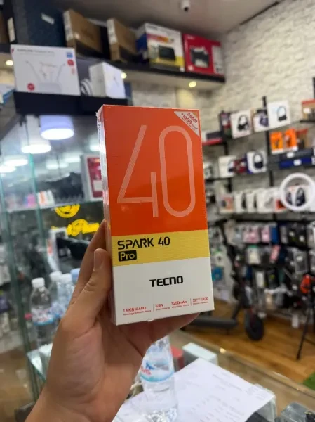 Tecno Spark40 pro - 1