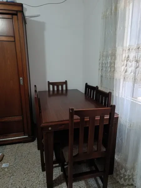 Table de cuisine 6 chaises - 1