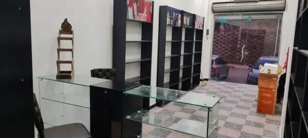 Mobilier kiosque cosmétiques - 1