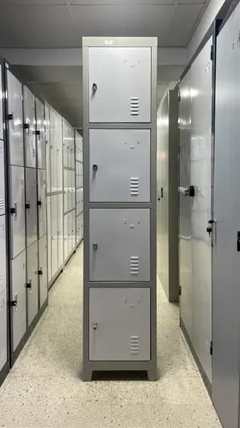 Armoire vestiaire 4 portes Tôle - 1