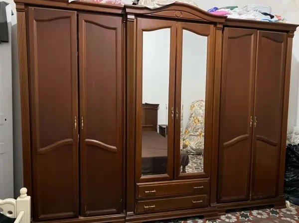 Vendre Chambre A Coucher 6 Porte - 1