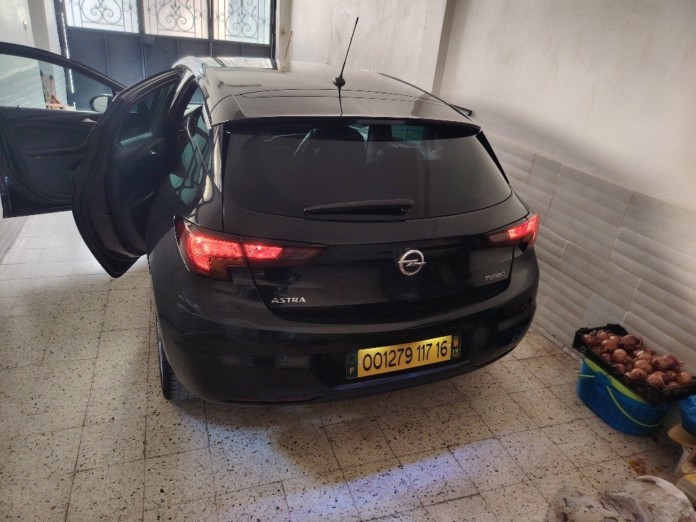 opel astra k 2017 - 1