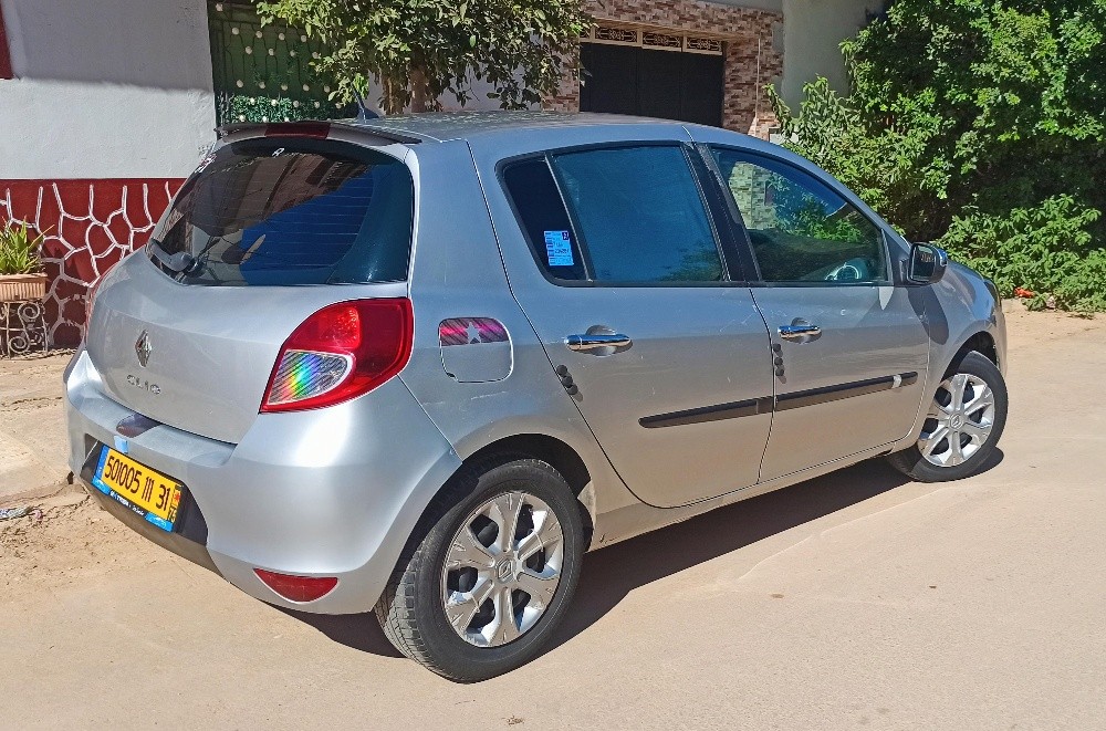 clio 3  ess 1.2 16V - 2