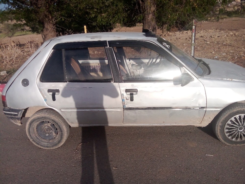 سيارة 205 جينيور - 5