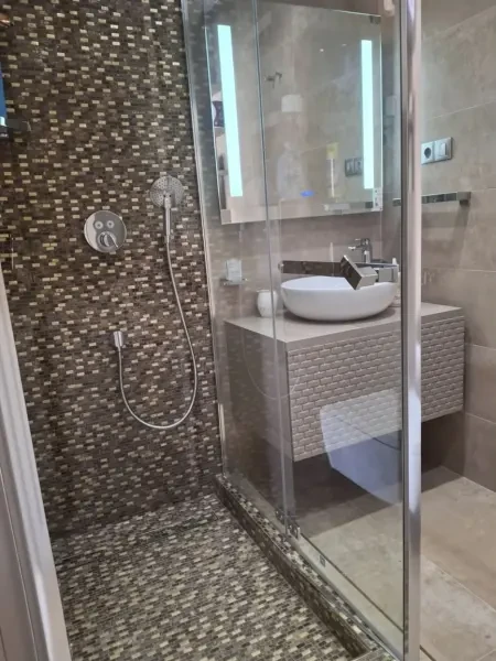 كراء شقة 3 غرف - 4