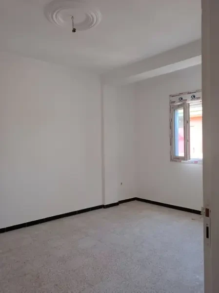 شقة 3 غرف - 4