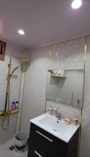 بيع شقة 3 غرف - 2