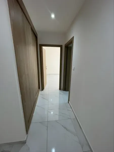 كراء شقة 4 غرف - 4