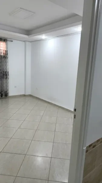 شقة 4 غرف - 2