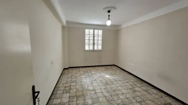 كراء شقة 4 غرف سطيف - 2