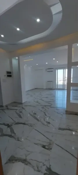 Location Appartement F3 Annaba - 2