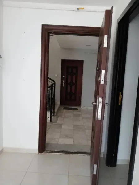 Location Appartement F4 Alger - 2