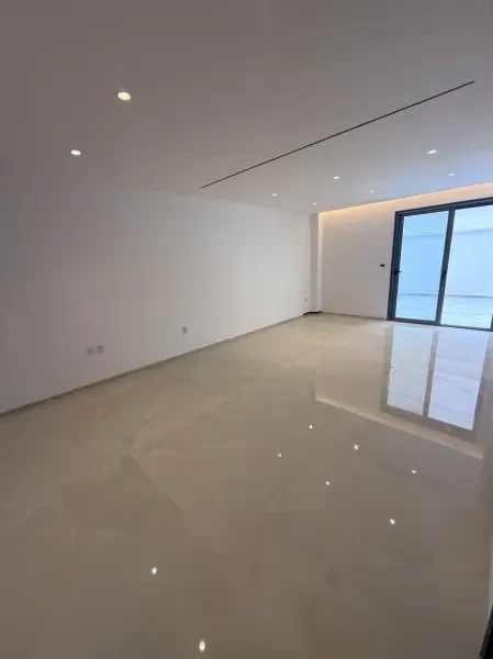 Location Appartement F4 Alger - 1