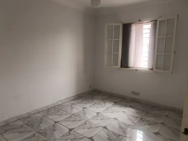 Vente Appartement F4 Oran Bir - 2
