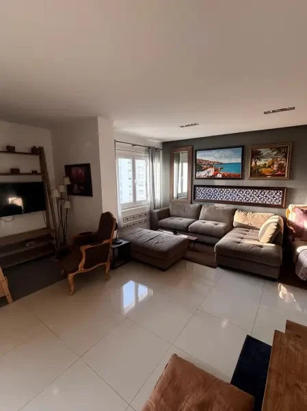 Location Appartement F4 Alger - 1