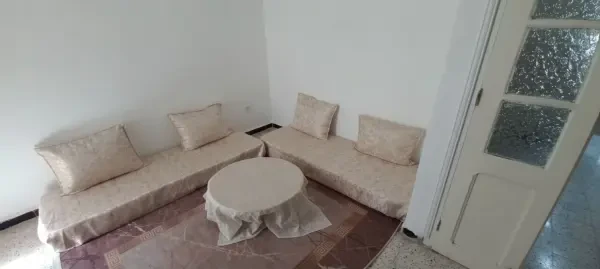 Location Appartement F4 Mostagane - 1
