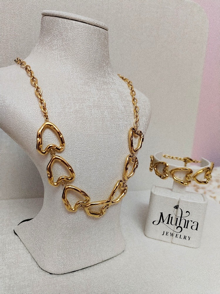 طقم القلوب - 1
