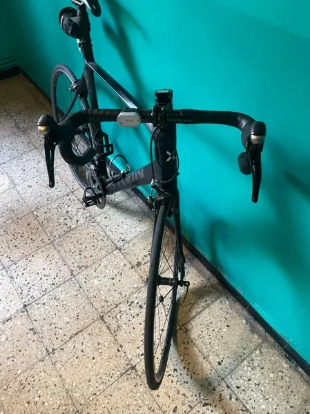 Vélo Course Between - 1