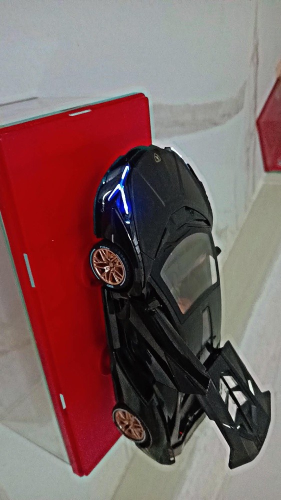 car - 12
