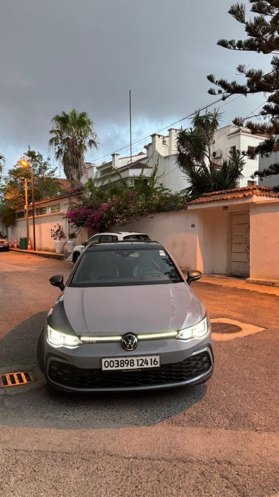 GOLF GTD - 4