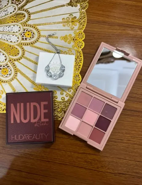 Palette Huda Beauty - 1