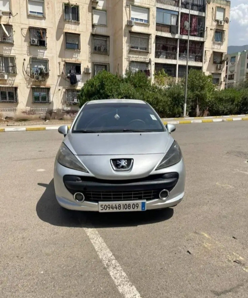 بيجو 207 - 1