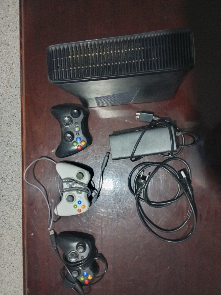 اكس بوكس 360 - 1