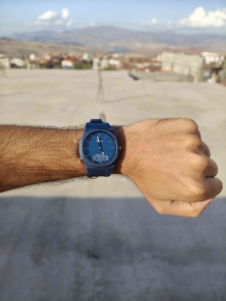 Montre tomi original - 3