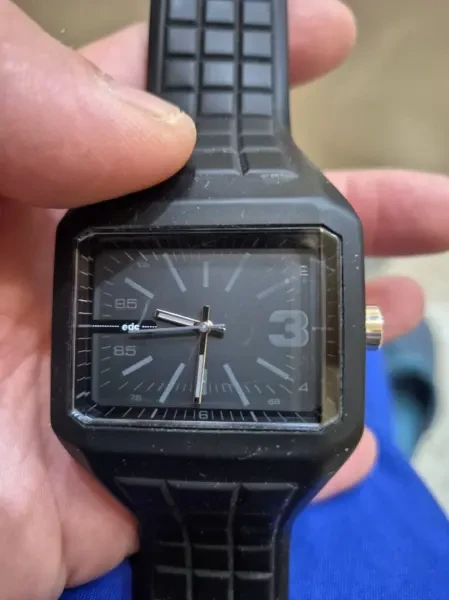 Montre - 1