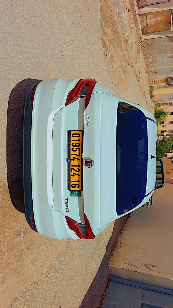 Fiat Tipo - 1