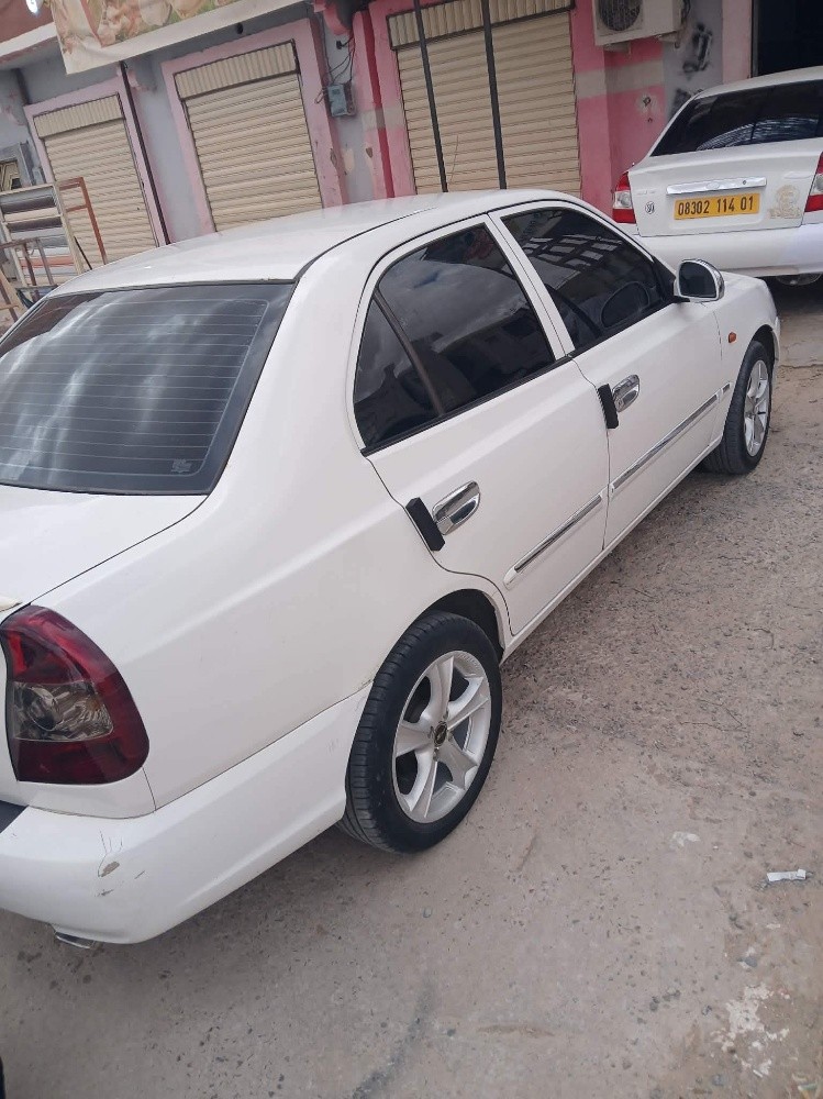 HYUNDAI ACCENT - 1