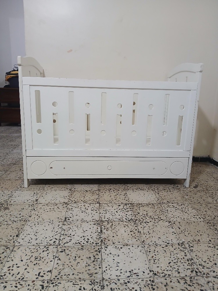 سرير رضيع - 1