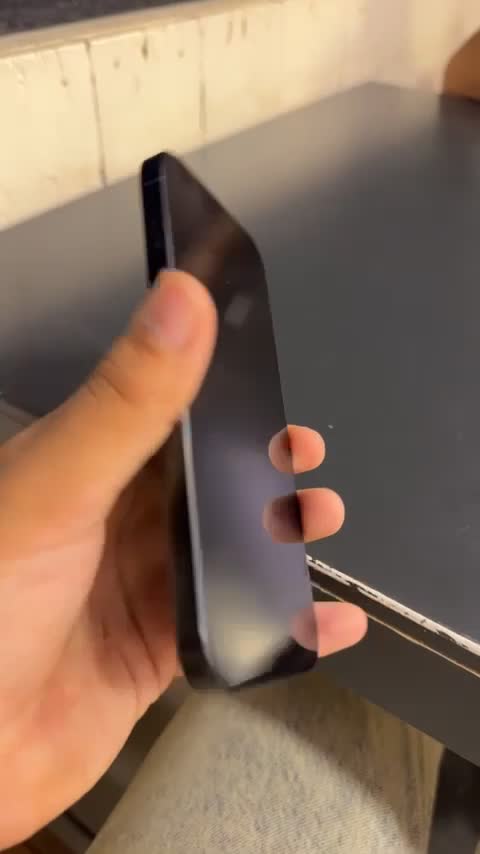 IPhone 16 pro - 1