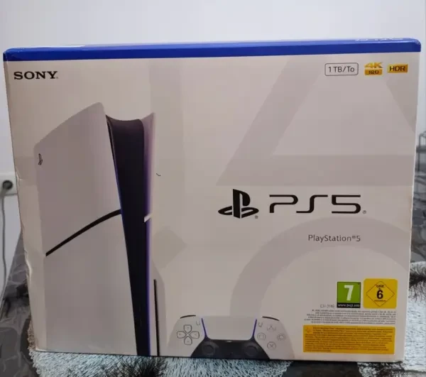 Playstation 5 slim avec cd 1TB - 1