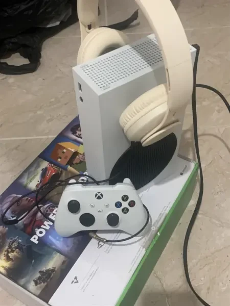 xbox series s - 1