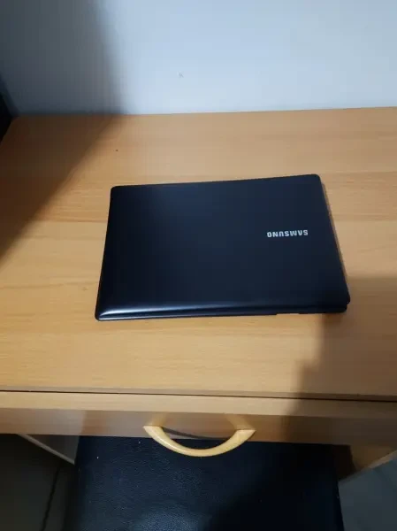 Laptop samsung - 1