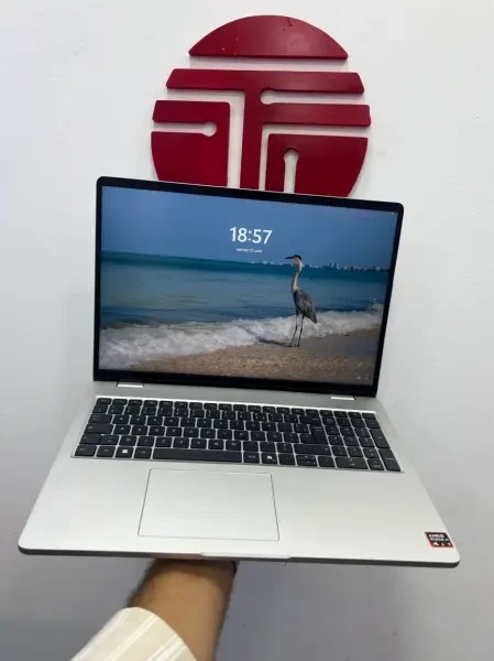 DELL PRO 16 AMD RYZEN AI 7 PRO 35 - 1