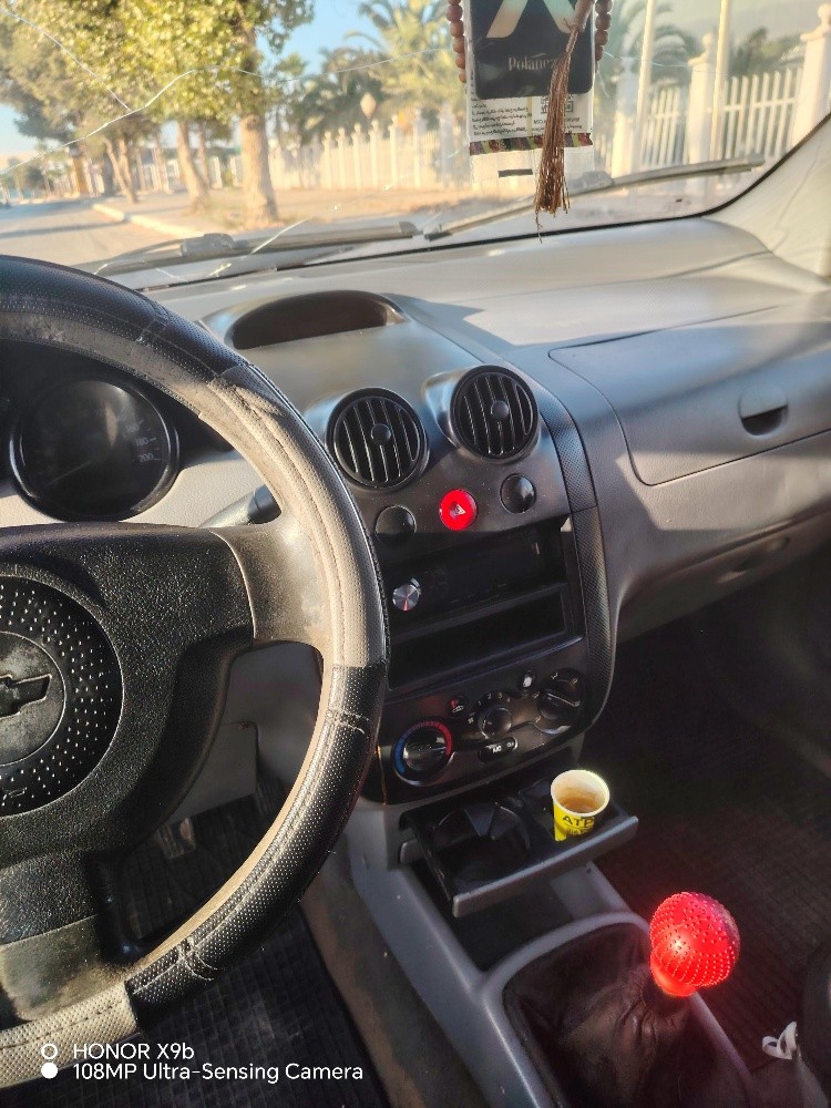 chevrolet Avio - 8