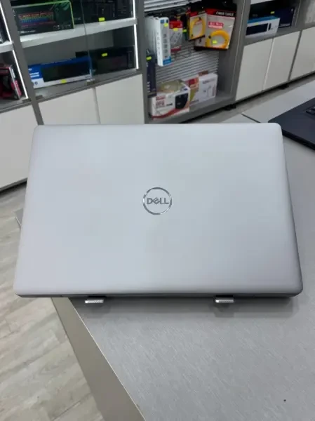 LAPTOP DELL LATITUDE 5410 I5-10 R - 1