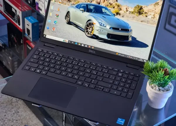 DELL LATITUDE 3520 / INTEL I5 11 - 1
