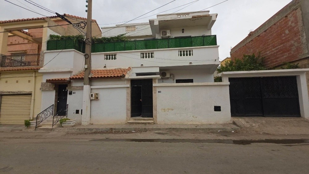 villa a vendre - 1