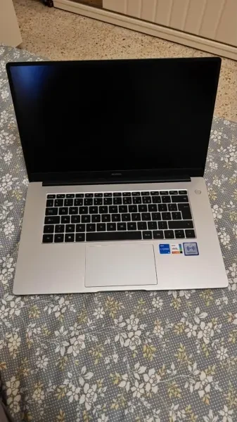 Huawei Matebook D15 - 1