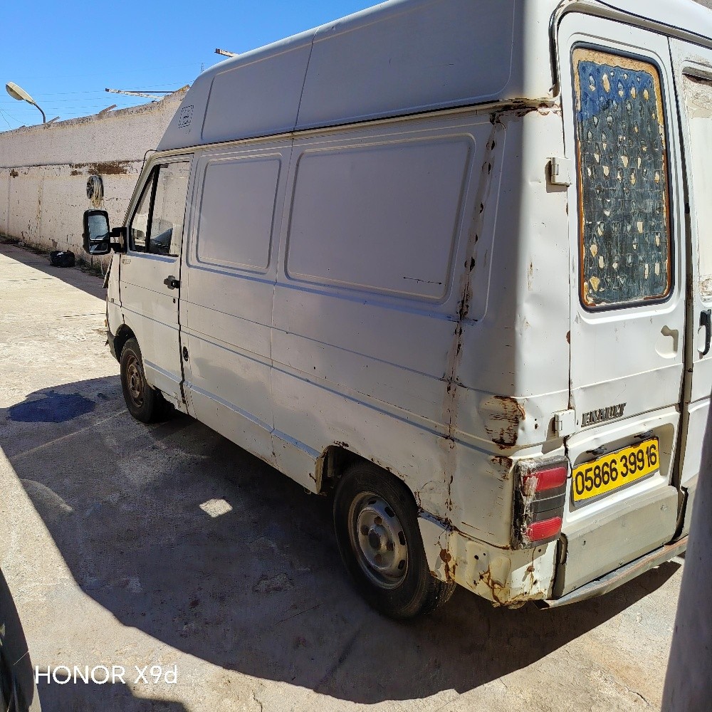 Renault Trafic - 6