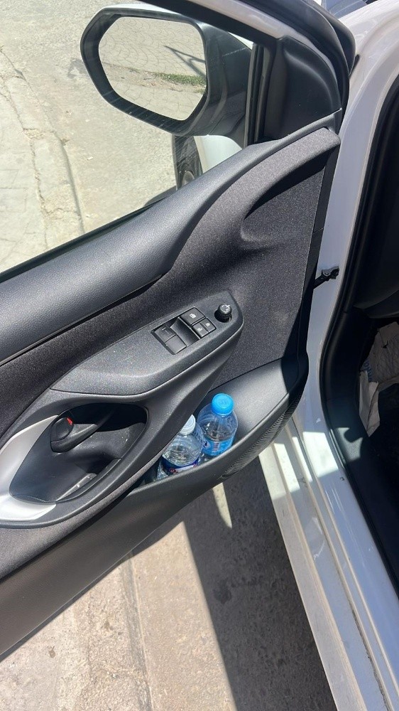 Toyota yaris - 8