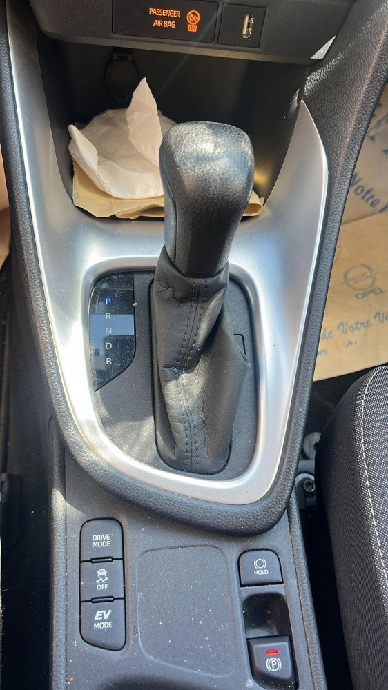 Toyota yaris - 4