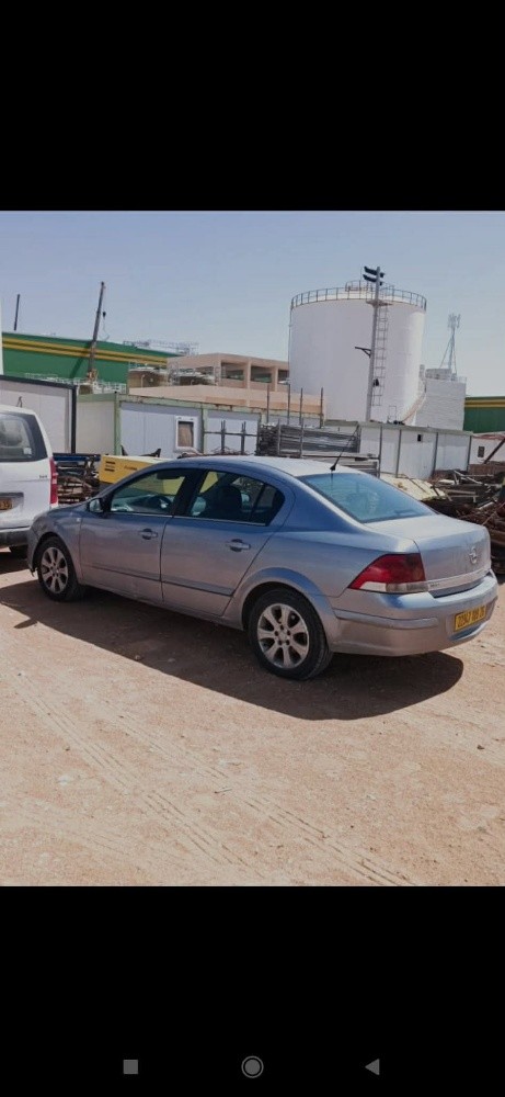 Opel astra H 1.7cdti - 3