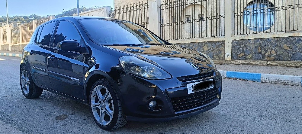 Renault  - 1