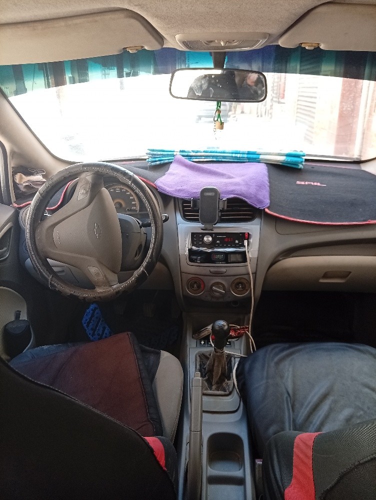 Chevrolet sail - 8